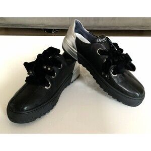 TJ Collection Shoes Women Black/Silver Comfort Sneakers Sz 39 Leather Upper/In